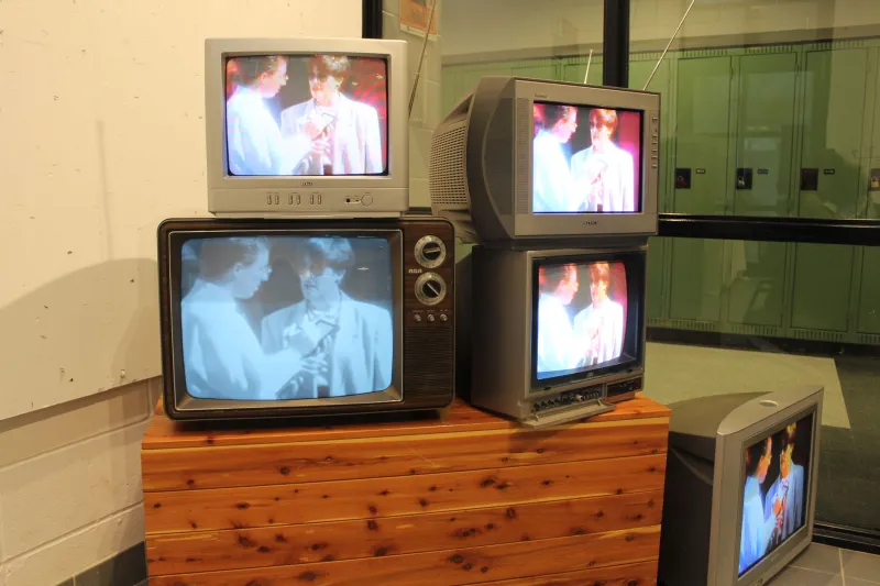 Dead Tech Walking: The Artists Resurrecting Broken Electronics Into Stunning Gallery Statements